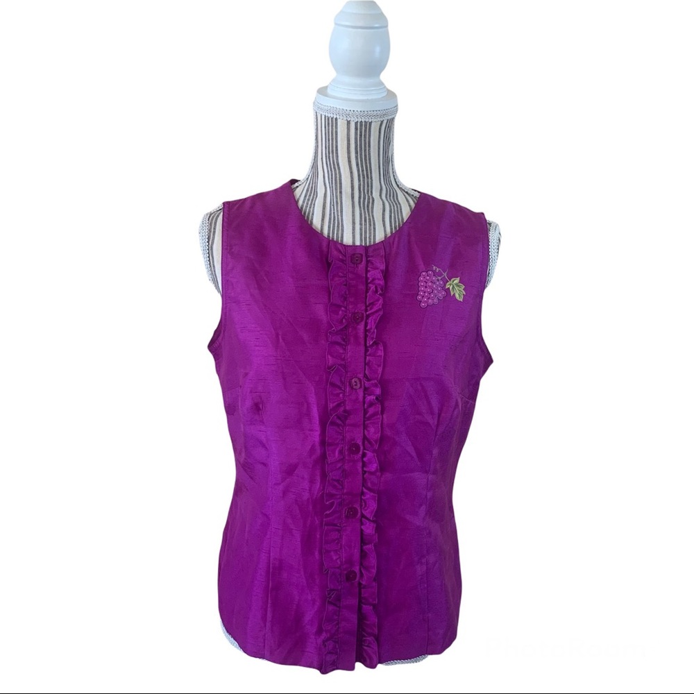 NWOT Graphic Grape Purple Casual Sleeveless Blouse 10P